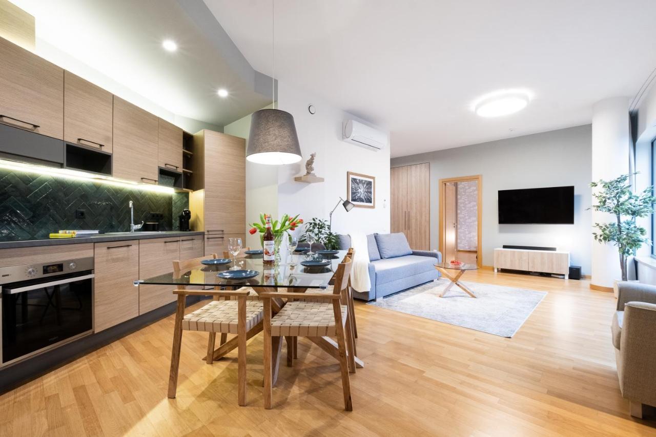2 Bedroom Apt, 2 Garage Spots & Balconies, Self Check-In, By Cohost Друскининкай Экстерьер фото