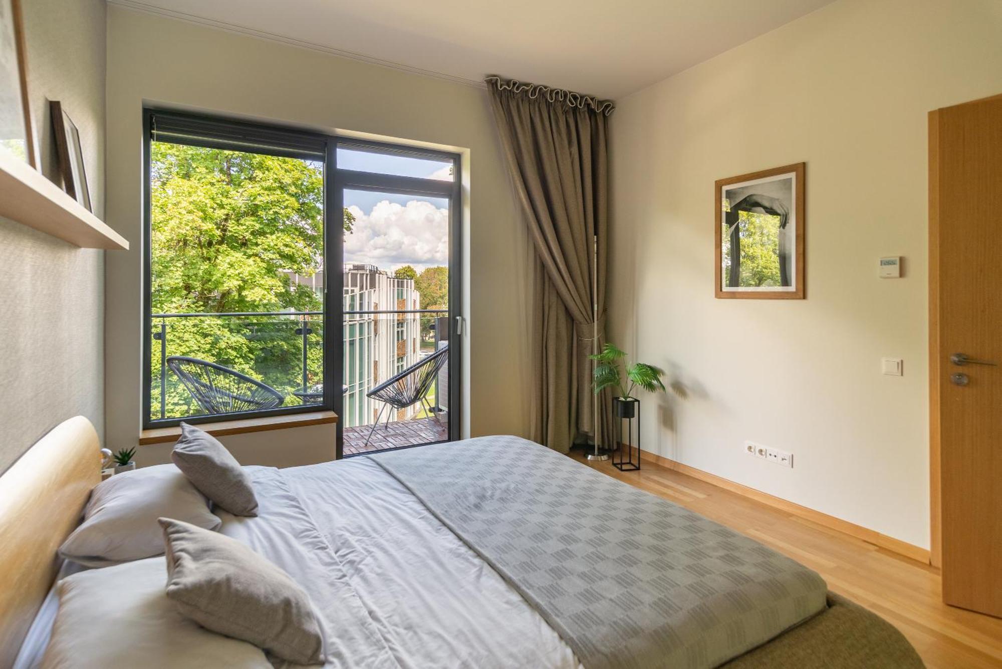 2 Bedroom Apt, 2 Garage Spots & Balconies, Self Check-In, By Cohost Друскининкай Экстерьер фото