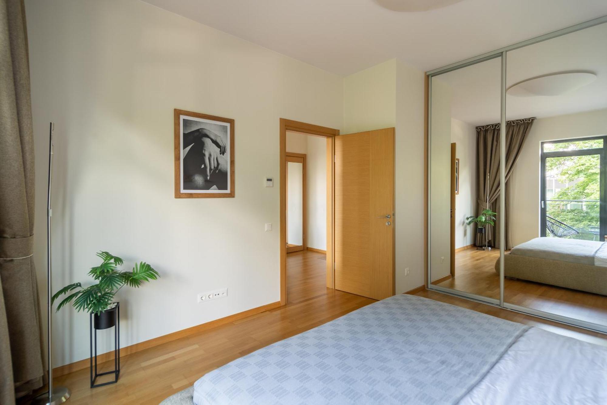 2 Bedroom Apt, 2 Garage Spots & Balconies, Self Check-In, By Cohost Друскининкай Экстерьер фото