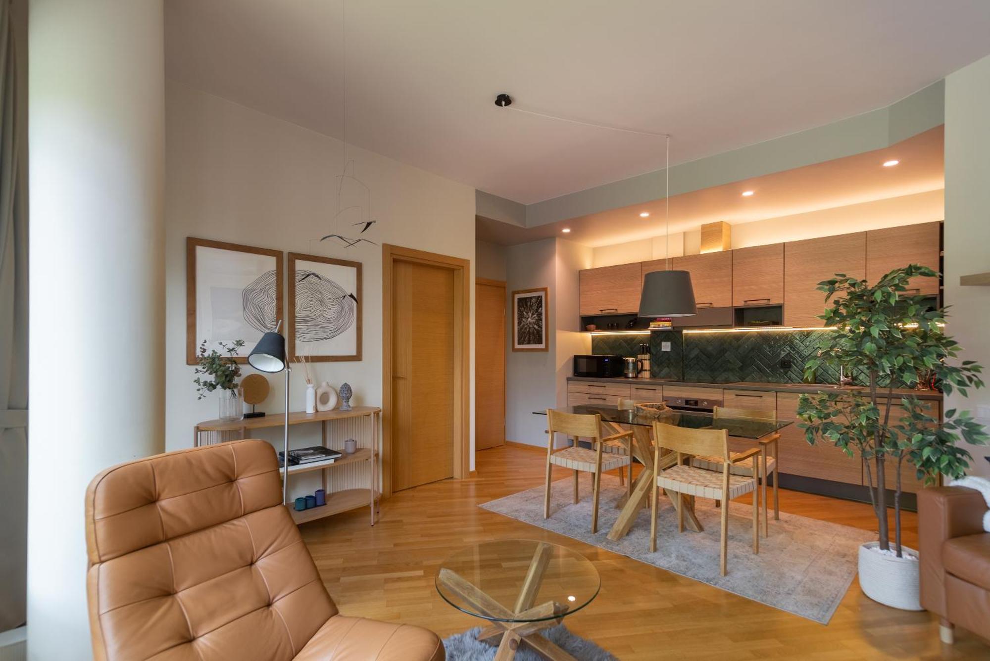 2 Bedroom Apt, 2 Garage Spots & Balconies, Self Check-In, By Cohost Друскининкай Экстерьер фото