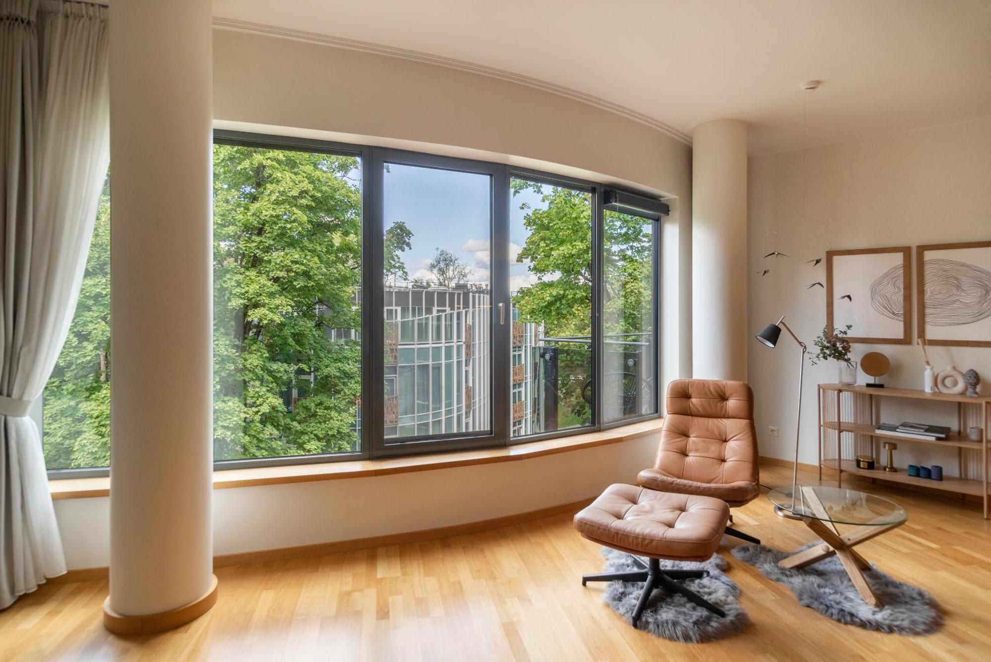 2 Bedroom Apt, 2 Garage Spots & Balconies, Self Check-In, By Cohost Друскининкай Экстерьер фото